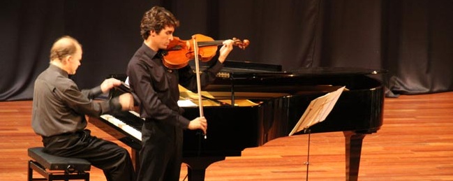 Éxito artístico en el concierto de viola y piano celebrado en Almuñécar