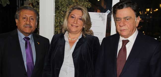 La alcaldesa de Almuñécar, Trinidad Herrera, recibe a los embajadores de Palestina en España e Italia. Ambos dignatarios participarán este lunes en una conferencia sobre su país La alcaldesa de Almuñécar recibe a los embajadores de Palestina en España e Italia que participaran este lunes en conferencia sobre su país