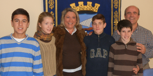 El Ayuntamiento de Almuñécar beca a los cinco jóvenes sexitanos de mayor proyección deportiva Beca para los cinco jóvenes sexitanos con mayor proyección deportiva