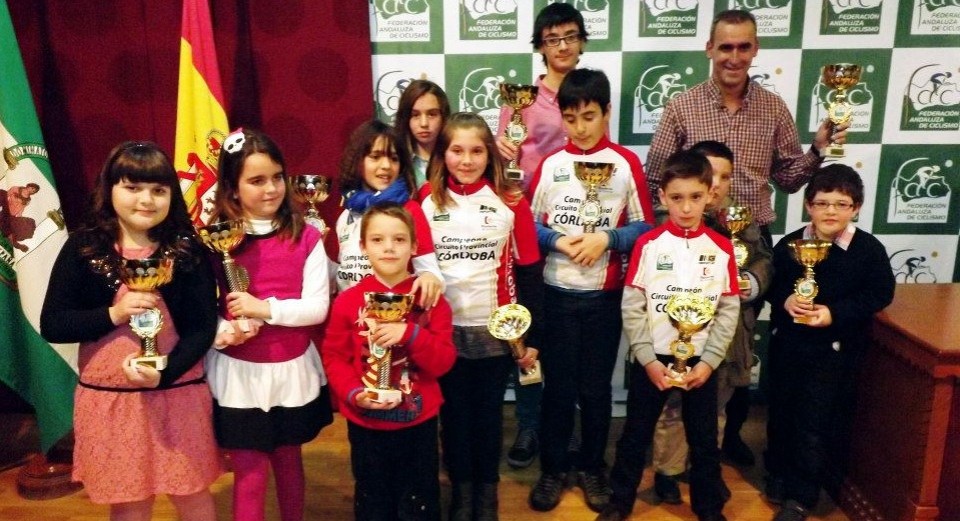 La Escuela de Ciclismo Sexitana campeona del Circuito de Ciclismo Cordobés