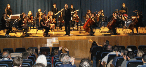 La Joven Orquesta Ciudad de Motril se presentó con éxito en La Herradura