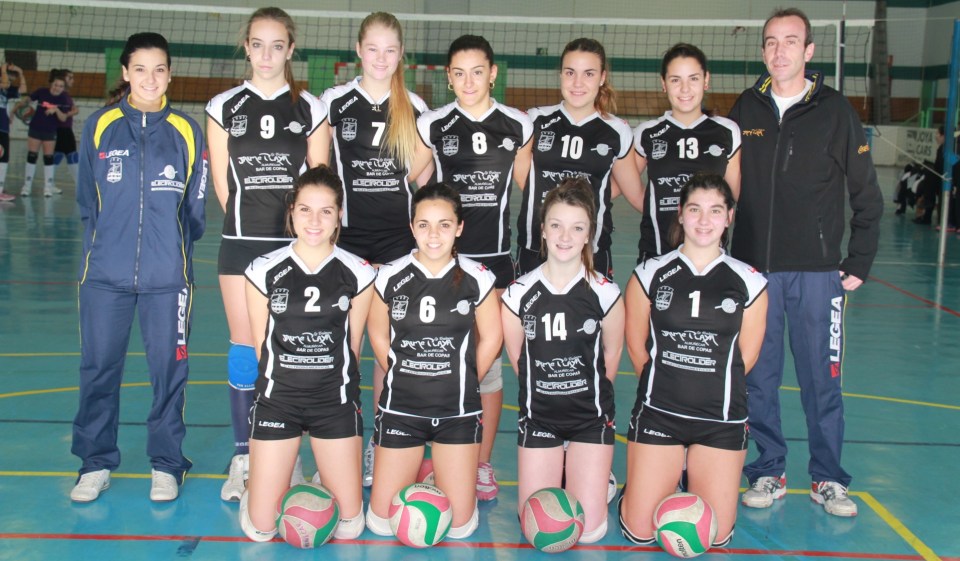 Las chicas cadetes y juveniles del Voleibol Almuñécar líderes provinciales Las chicas cadetes y juveniles del Voleibol Almuñécar líderes provinciales