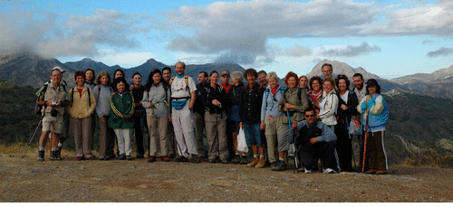 Senderistas sexitanos recorrieron la ruta de la zona baja de La Sierra de Tejeda