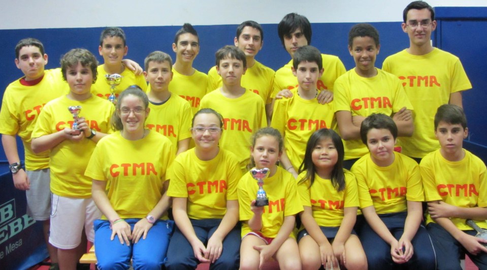 El Club Tenis de Mesa Almuñécar sigue su racha de victorias