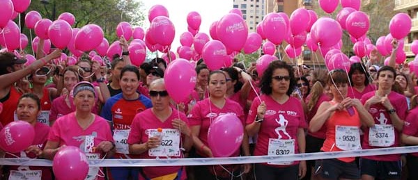 María Ángeles Almirón participó en la Carrera de la Mujer de Valencia