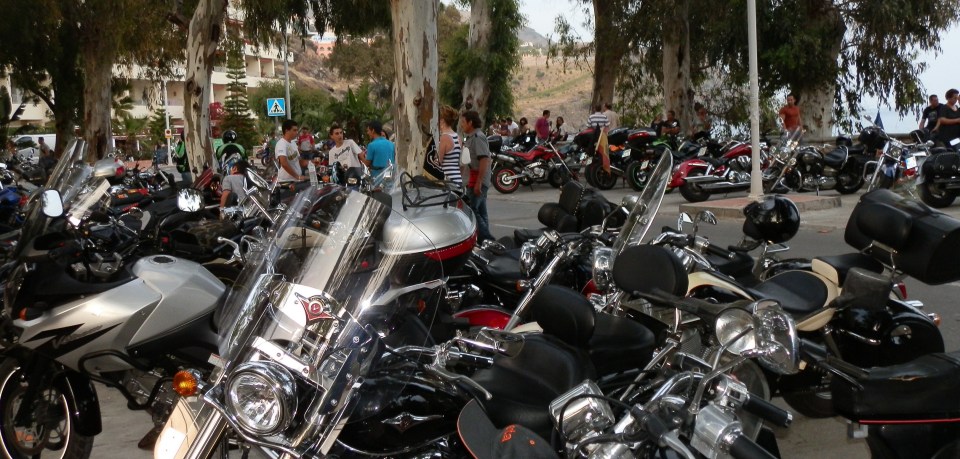 Concentración motera en El Pozuelo