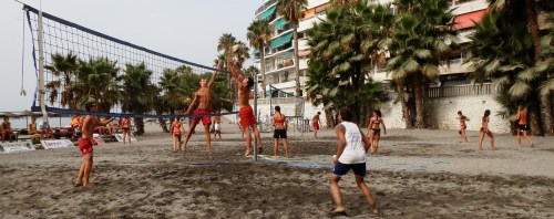 Almuñécar participa con cuatro equipos en el Campeonato de Andalucía de Voley Playa
