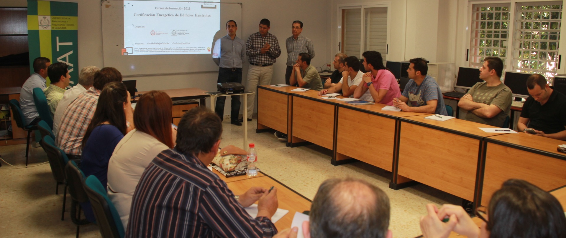 El Colegio Oficial de Aparejadores y Arquitectos Técnicos de Granada celebra en Almuñécar un curso sobre Certificación Energética de Edificios