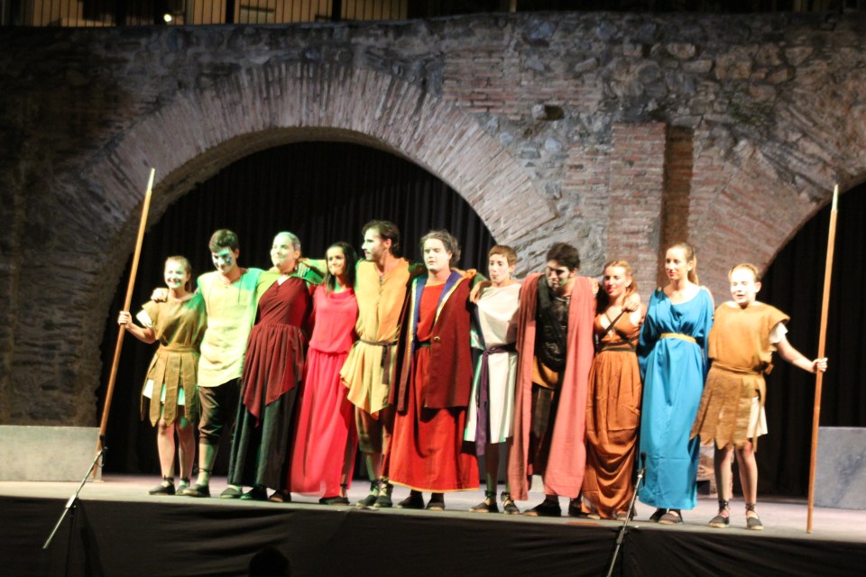 El grupo Balbo Teatro abrió anoche el VI Festival de Teatro Grecolatino