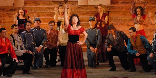 La ópera Carmen se presenta esta noche en  Almuñécar
