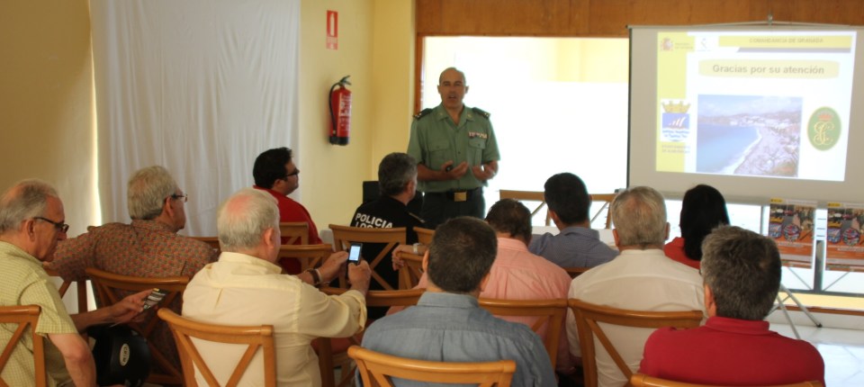 Los hoteleros sexitanos conocen el Servicio de Atención al Turista Extranjero