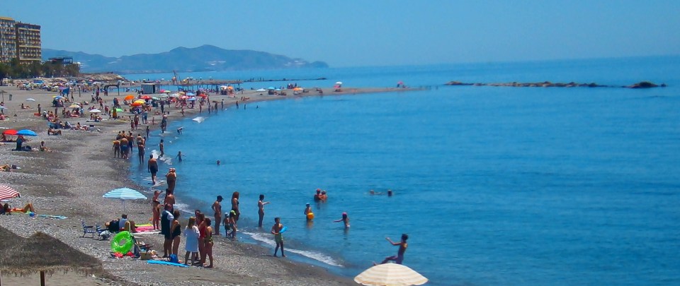 Playa de Puerta del Mar, en Almuñécar
