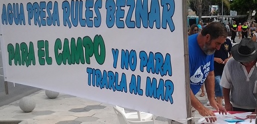 Agricultores de la Costa Tropical reivindican la canalizaciones de la presa de Rules