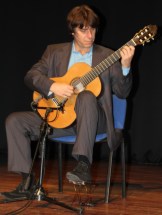 El guitarrista Joaquín Clerch ofreció un bello concierto en la Casa de la Cultura de Almuñécar