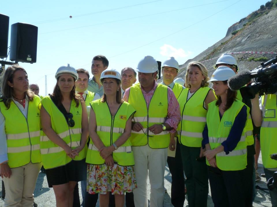 Visita de Ana Pastor, ministra de Fomento, al tramo de la A-7 Almuñécar - Taramay