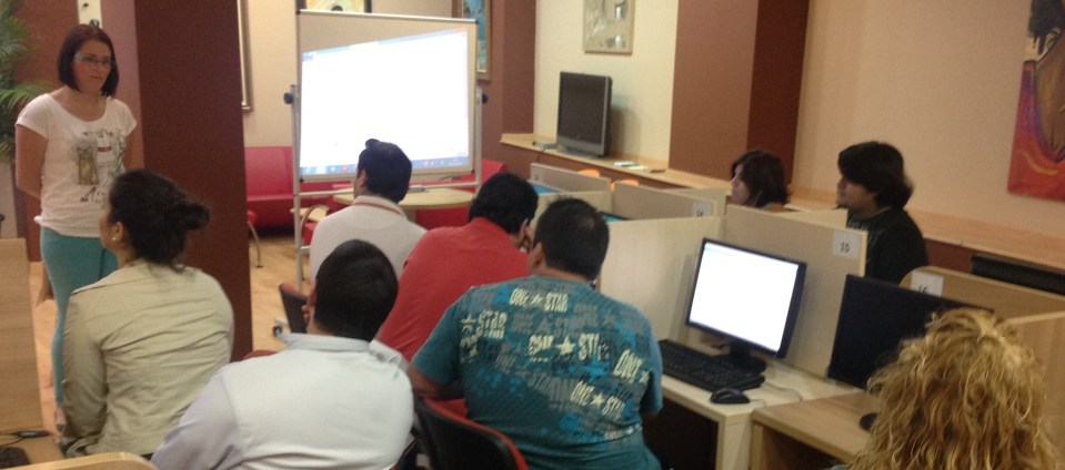 Curso de redes sociales y marketing online en la Casa de la Juventud