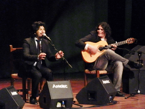Gran actuación del cantaor flamenco Alonso Núñez "Rancapino Chico"