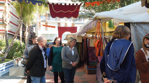 El Mercadillo Medieval de las Culturas atrae a almuñequeros y visitantes