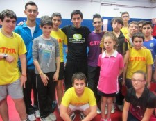 Carlos Alonso gana el Torneo de Navidad sexitano de tenis mesa