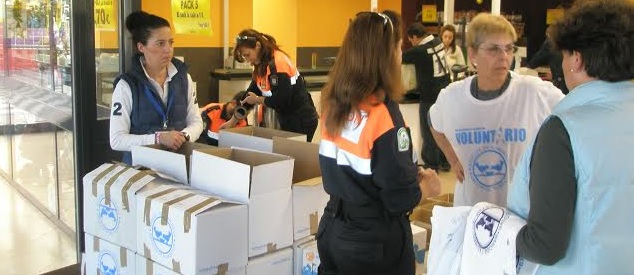 Protección Civil de Almuñécar se sumó a la campaña de recogida de alimentos
