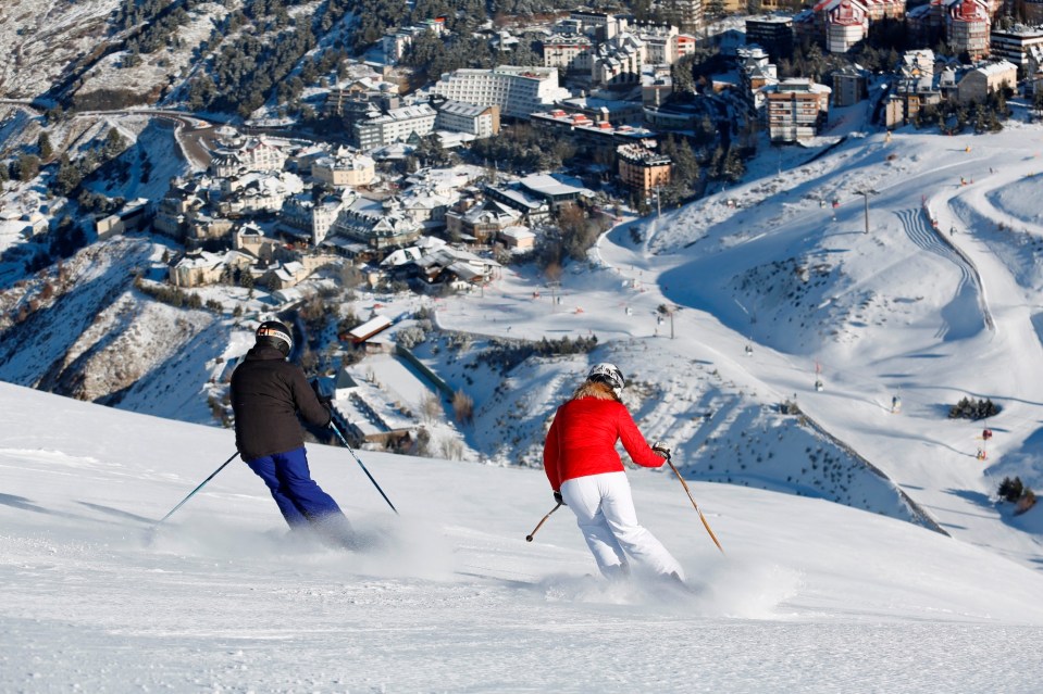 Apertura exclusiva de 7.30 a 9.00 horas de 4 recorridos de pistas recién pisadas