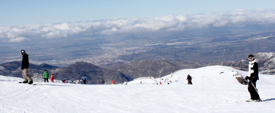 Una nevada repone la calidad de nieve en las pistas de Sierra Nevada