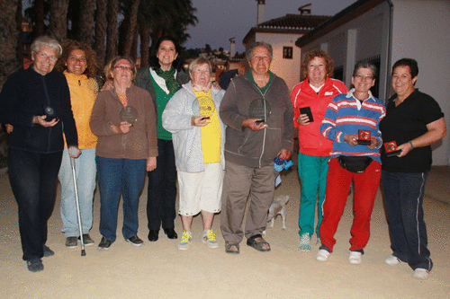 La pareja Evelyn Baudín y Maisy Goetzinger ganan el Torneo de Petanca del Día de la Mujer de Almuñécar