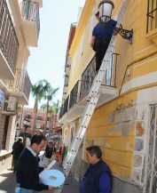 CONCEJAL CON ILUMINARIA MICRO LED EN CALLE VELEZ 14 V 2