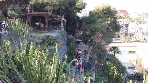 Unos 110 alumnos del CEIP San José de Vélez Málaga visitan Almuñécar Unos 110 alumnos del CEIP San José de Vélez Málaga visitan Almuñécar