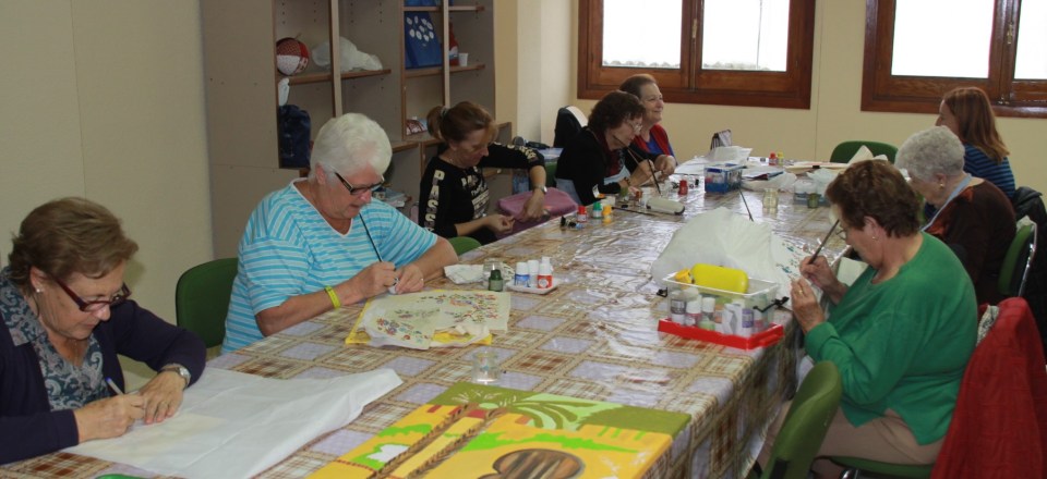 MANUALIDADES CENTRO MUJER 14 2