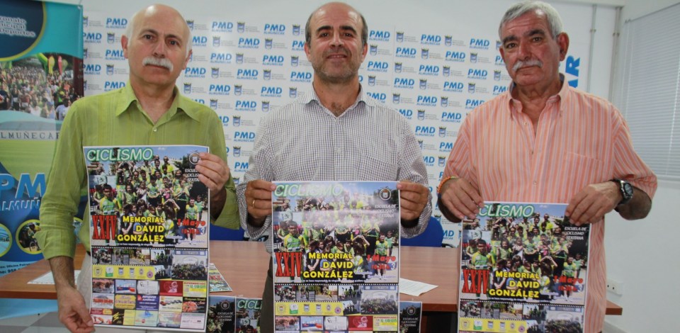 ACTO PRESENTACION MEMORIAL DAVID GONZALEZ CICLISMO ALMUÑECAR 14 2
