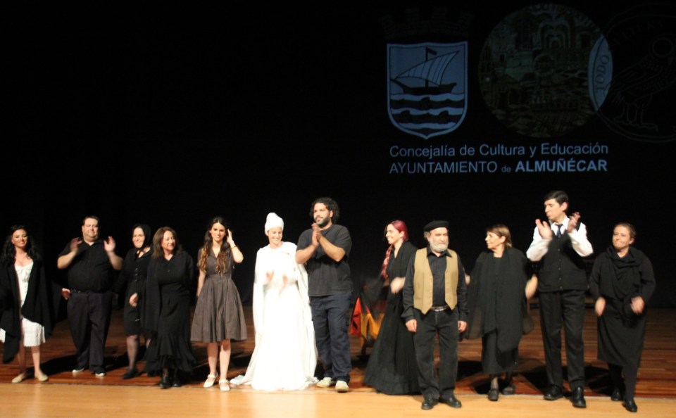 El Taller de Teatro de Almuñécar presento con éxito “Bodas de Sangre”