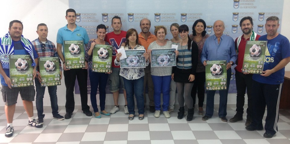 Siete peñas futbolísticas se solidarizan con las asociaciones Afavida y Acofa- Tdah haciendo entrega de 2.200 euros