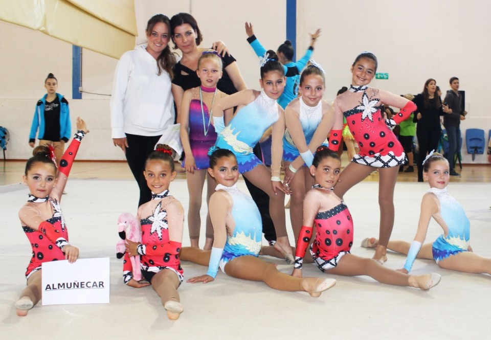 GIMNASTAS Y MONITORAS SEXITANAS  EN  EN EL AL ANDALUS 14