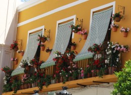 Tercer premio concurso fachadas y patios