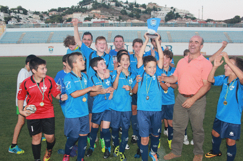 El Almuñécar 77 campeón del II Torneo de Futbol Alevín “Memorial José Ángel Franco Novo”