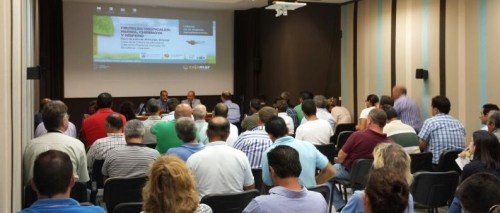 Los agricultores sexitanos conocen nuevos avances en los subtropicales