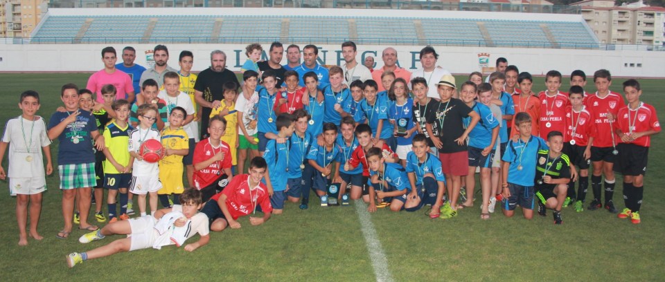 El Almuñécar 77 campeón del II Torneo de Futbol Alevín “Memorial José Ángel Franco Novo”