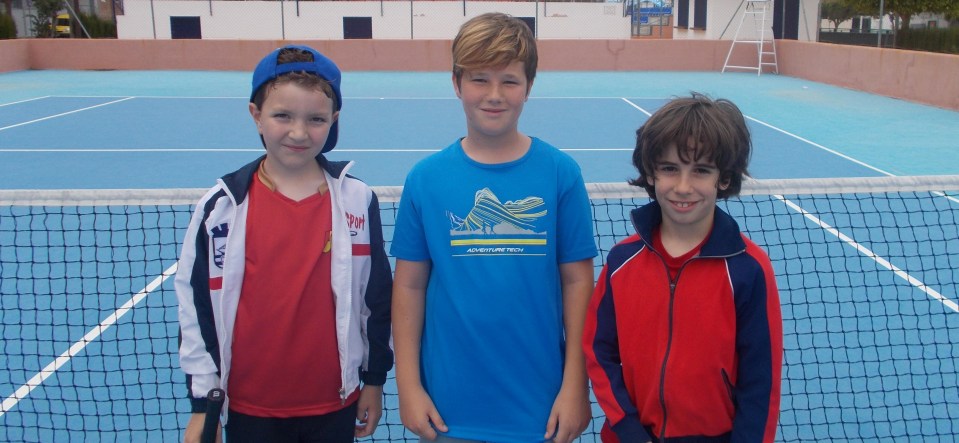 Tenistas participantes en el III Torneo del Circuito “Costa Tropical”