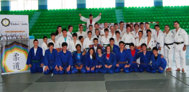 JUDOCAS CONCENTRACION EN ALMUÑECAR 14 2