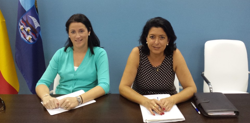 MARIA DEL CARMEN REINOSO Y MARIA DEL MAR MEDINA BIENESTAR SOCIAL Y EMPLEO ALMUÑECAR 14 2