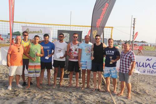 Ganadores masculino y femenino del X Circuito de Vóley Playa “Costa Tropical”