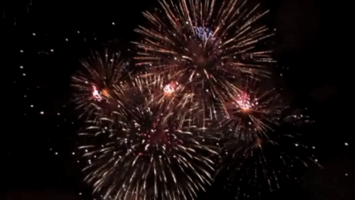 Magnífico castillo de fuegos artificiales el 15 de agosto en Almuñécar