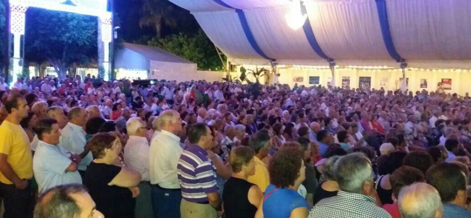 Caseta oficial de fiestas en el recinto ferial de Almuñécar