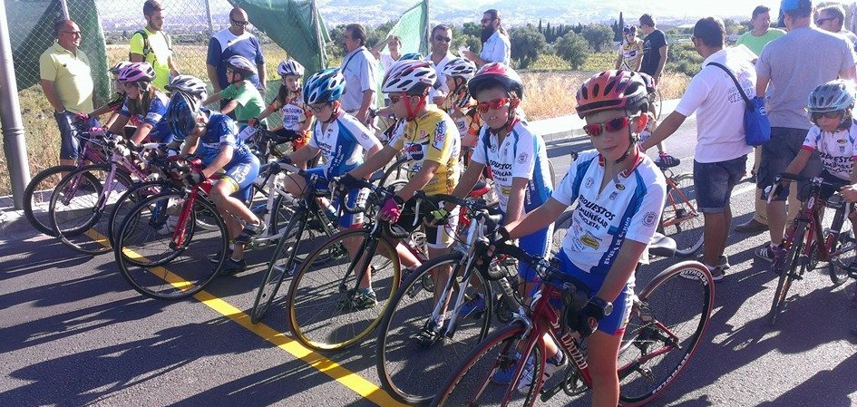 CICLISTA SEXITANOS EN LA LINEA DE SALIDA EN CHURRIANA 14