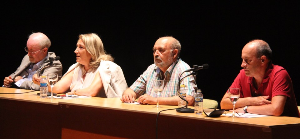 La alcaldesa de Almuñécar preside la inauguración del curso escolar 2014 - 2015