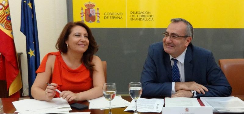 Crespo recuerda que el Puerto de Motril recibirá más de 26 millones de euros de inversión hasta 2015
