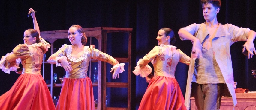 Ballet Zambra pre-estrena con éxito en Almuñécar el espectáculo "El Perfume"