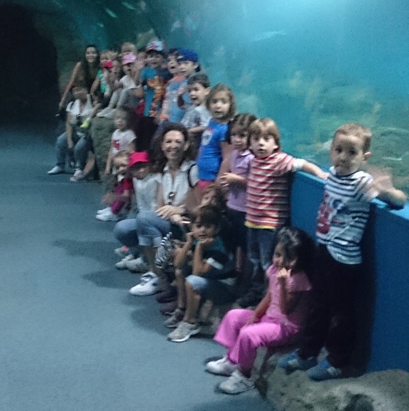 Alumnos de Loja de 4 años visitan el Acuario de Almuñécar