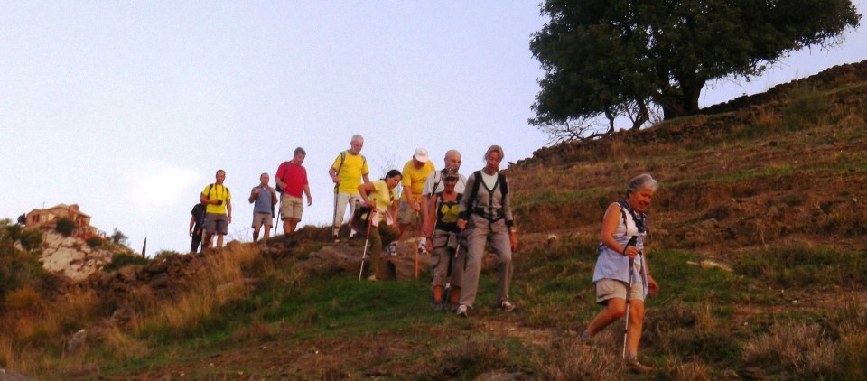 Senderistas hicieron la ruta entre Almuñécar y la Charca Suárez en Motril